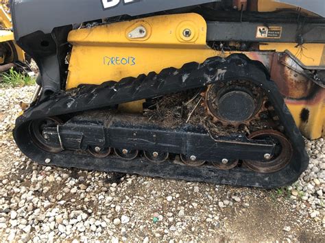 john deere 333g track size